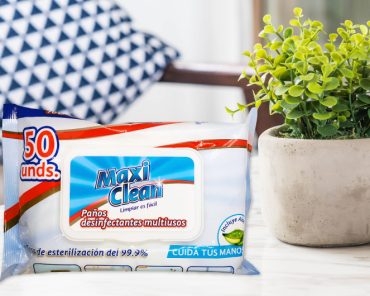paños húmedos desinfectantes Maxi Clean para todas las superficies