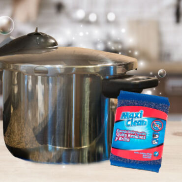 Cómo limpiar y brillar tu olla exprés con Maxi Clean