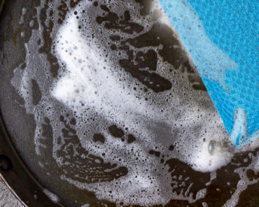 Cuida de tus ollas y sartenes con MaxiClean